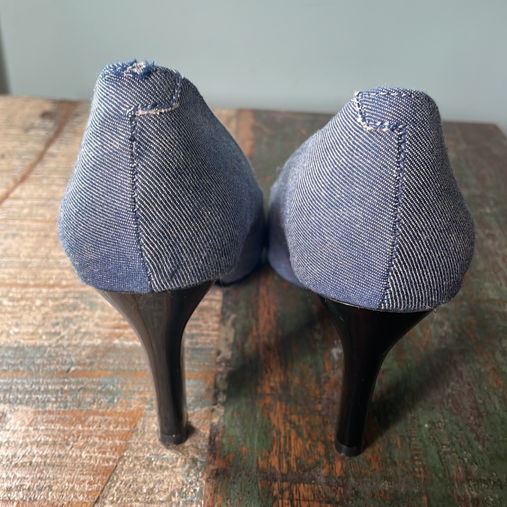 Rialto denim heel 3 1/2” heel (size 6.5) - Picture 6 of 13